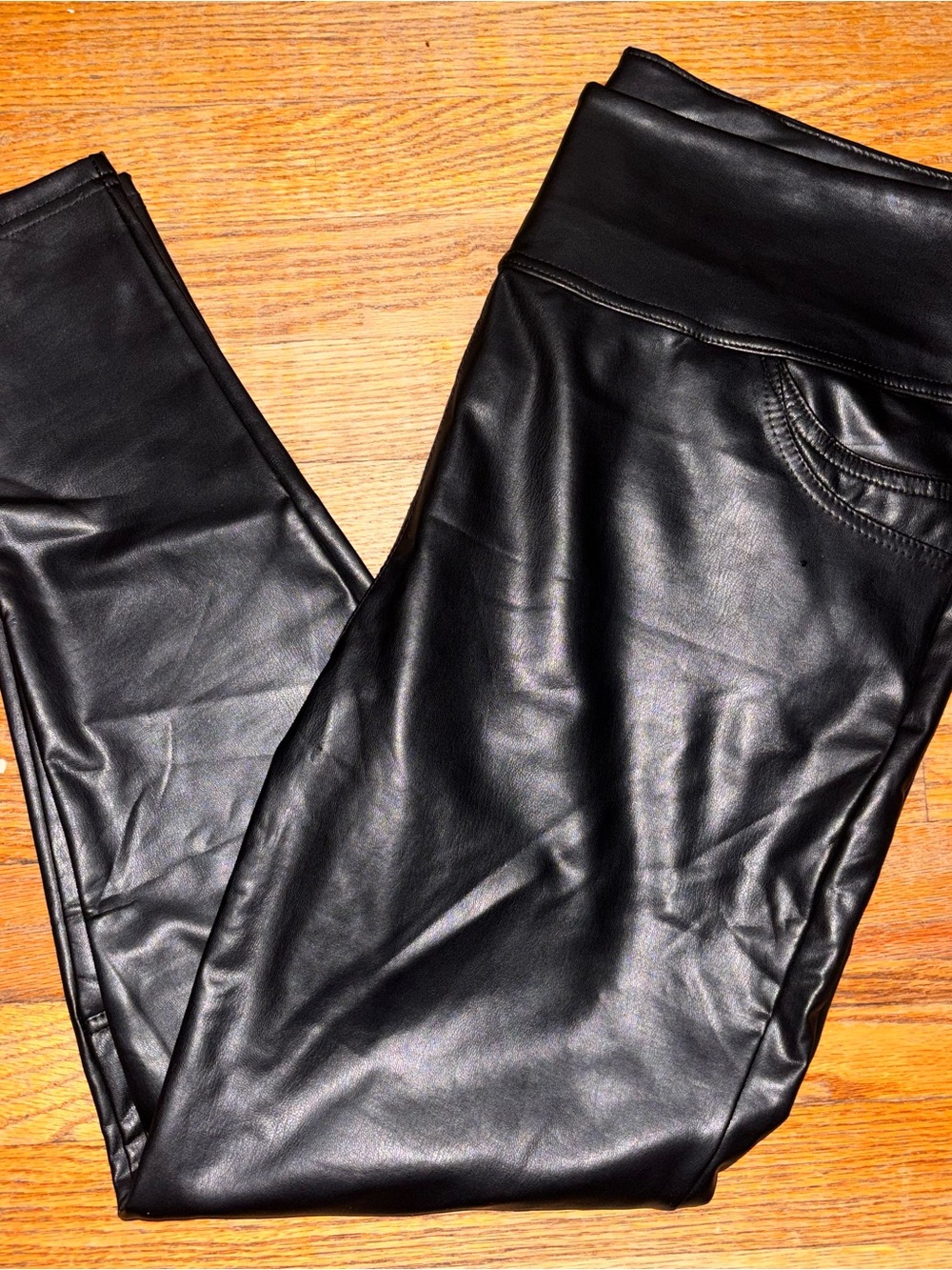 NWOT white birch Black Faux Leather Jeggings with Front and Back Patch Pockets